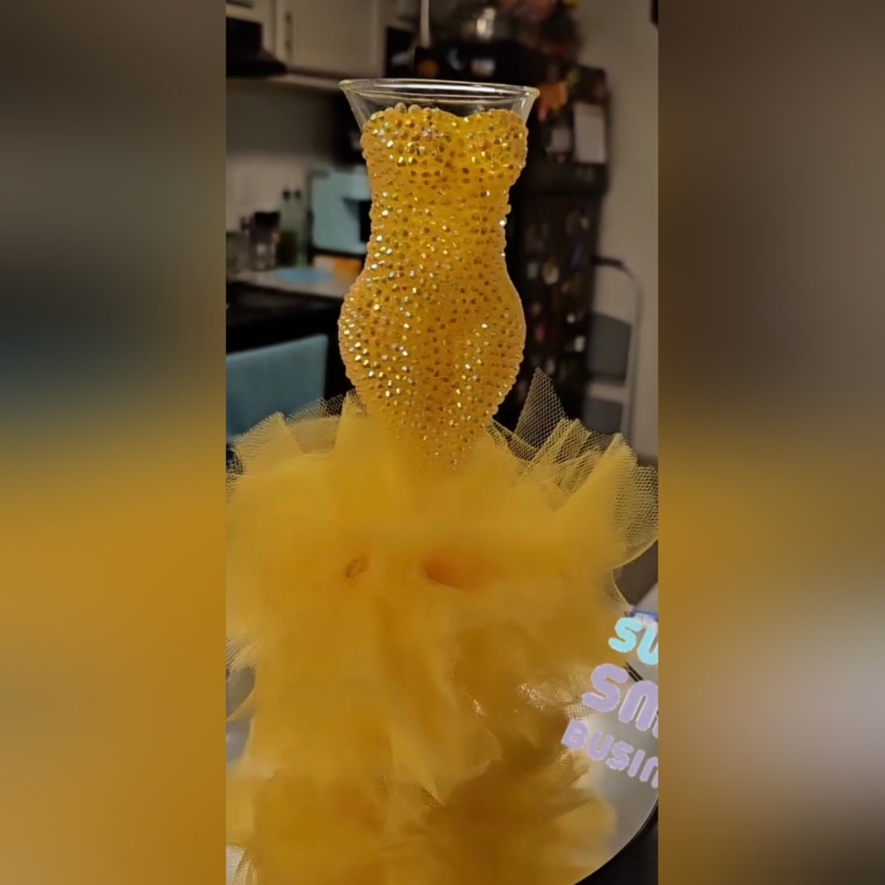 Lemon Drop Sassy Glass